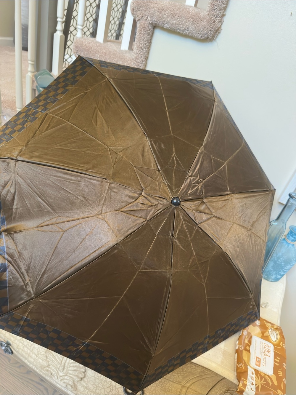 Fendi Umbrella - Picture 6 of 13